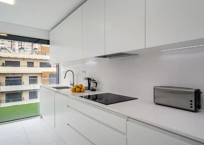 アパート Whome Urban Retreat W/parking, Elevator & Ac By Benfica Stadium *