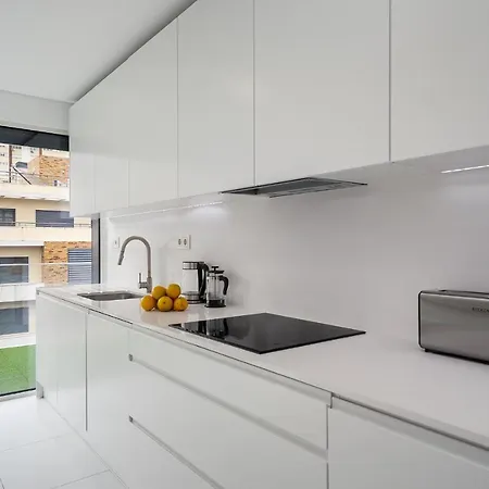 דירה Whome Urban Retreat W/parking, Elevator & Ac By Benfica Stadium *