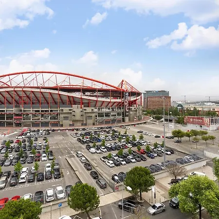 Whome Urban Retreat W/parking, Elevator & Ac By Benfica Stadium 公寓 *
