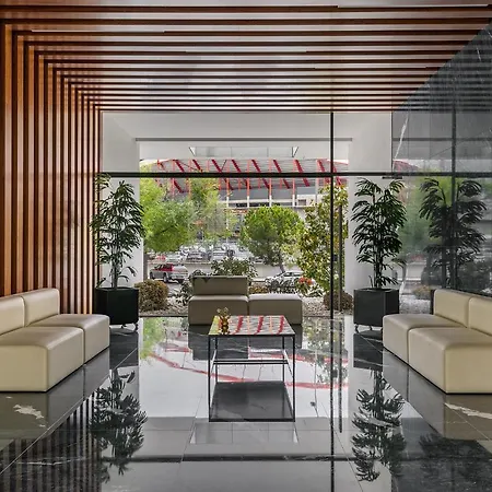 Whome Urban Retreat W/parking, Elevator & Ac By Benfica Stadium 公寓 Lisboa