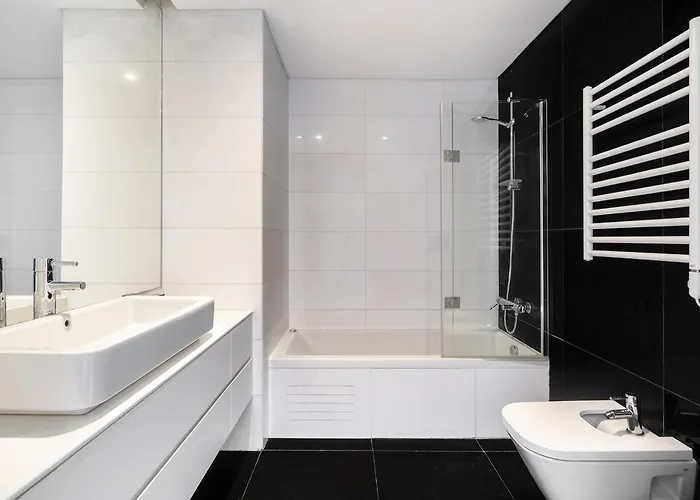 公寓 Whome Urban Retreat W/parking, Elevator & Ac By Benfica Stadium