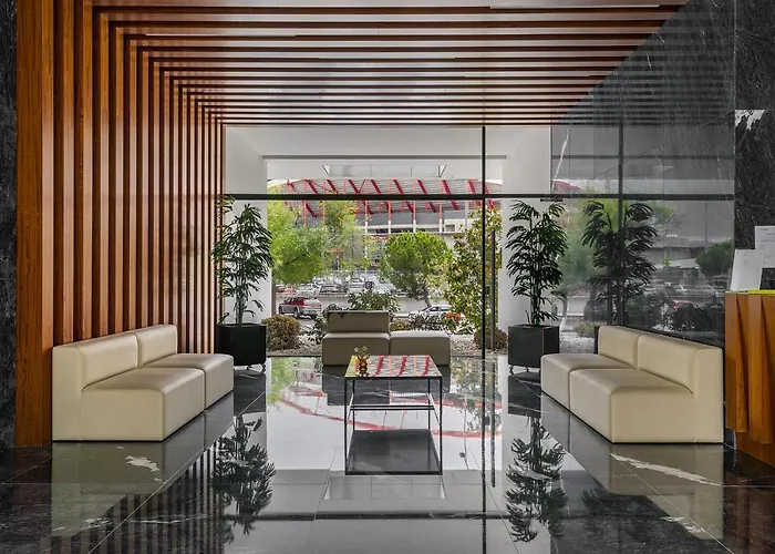 Whome Urban Retreat W/parking, Elevator & Ac By Benfica Stadium Lejlighed Lisboa