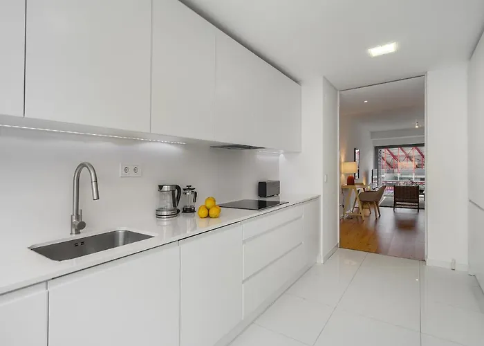 公寓 Whome Urban Retreat W/parking, Elevator & Ac By Benfica Stadium